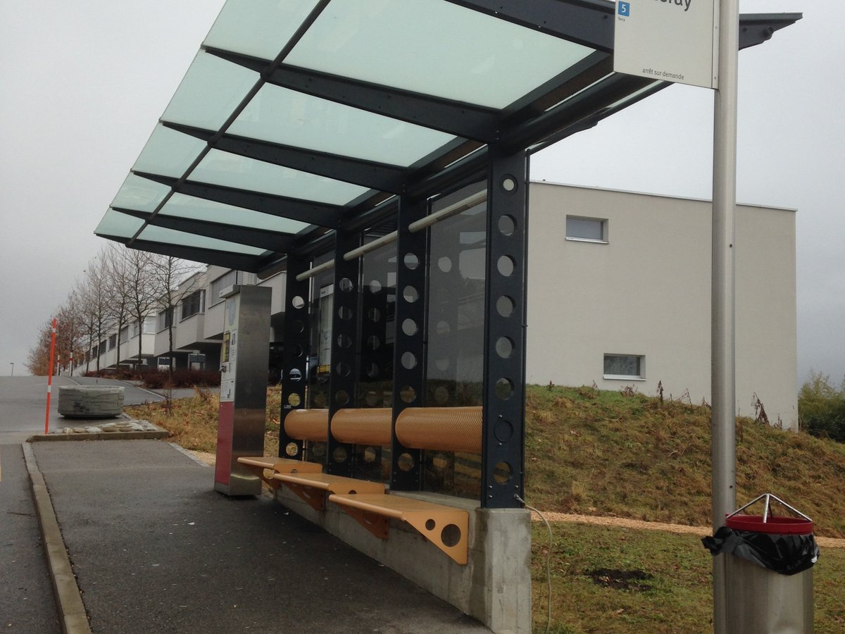 Claire-Ville_-_Commune_de_Villars-sur-Gla_ne_2
